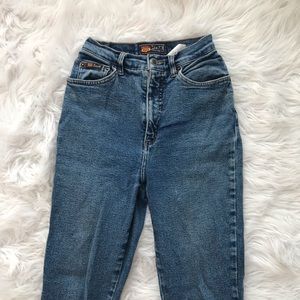 Hi rise Vintage pants!